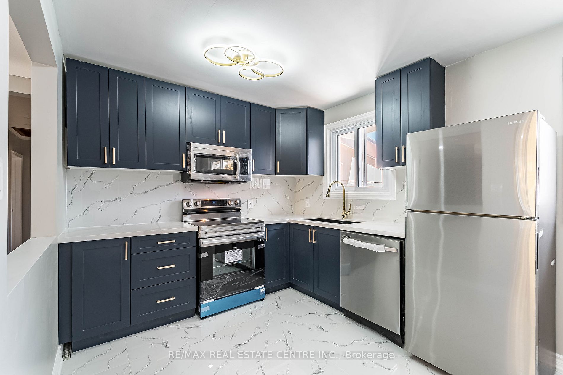 496 Bunting Rd