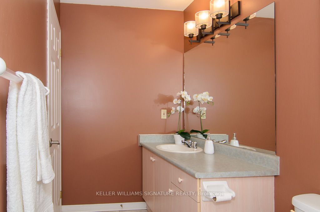 76 Frances Ave, #44