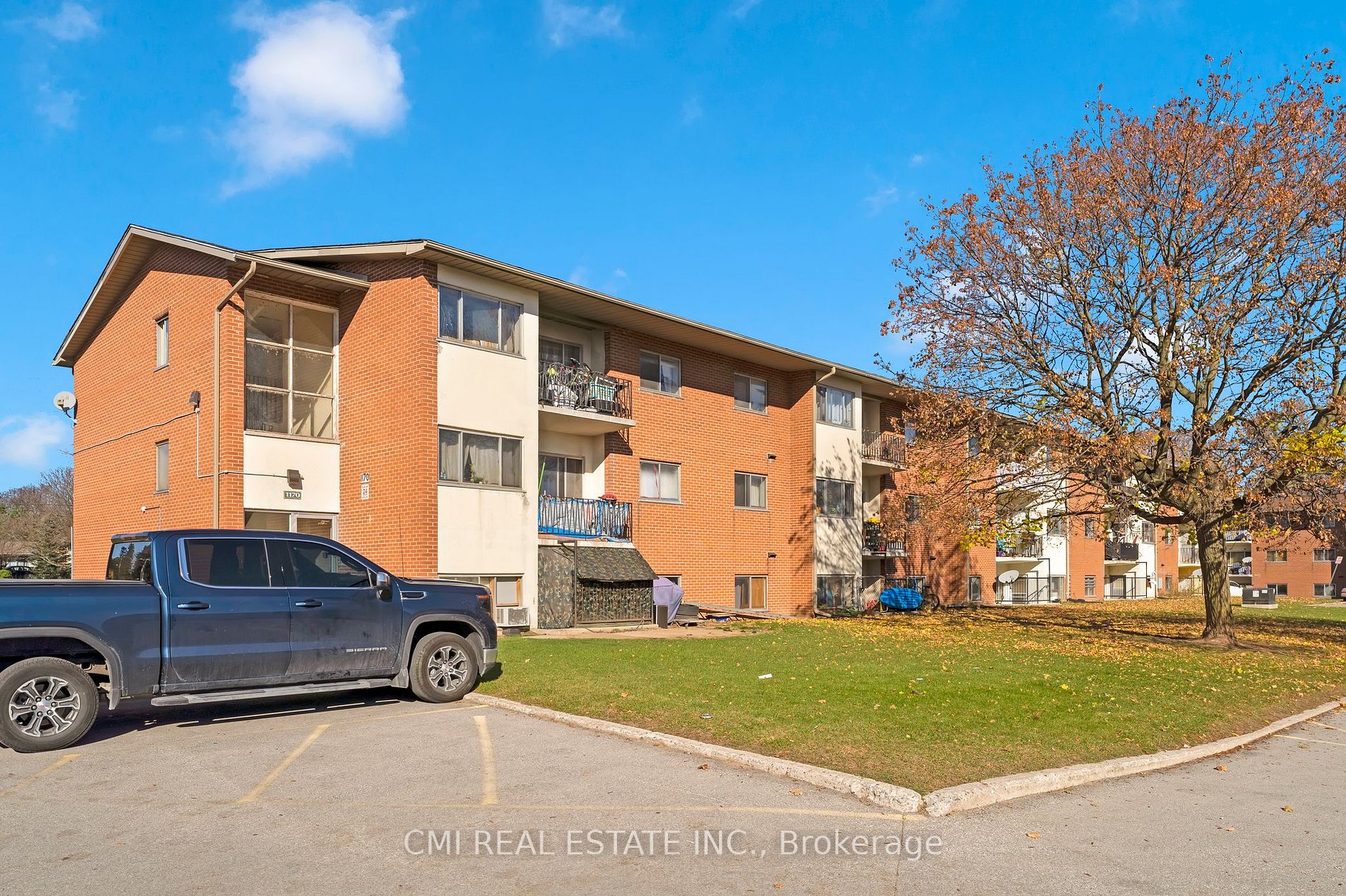 1170 Hamilton Rd, #105