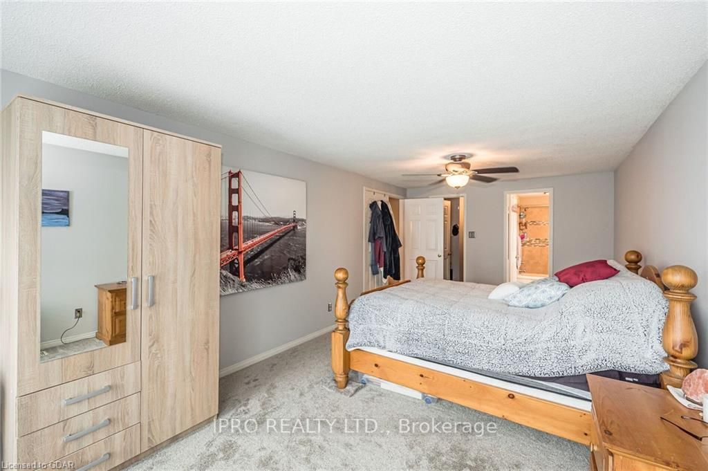 5 Havenwood Crt