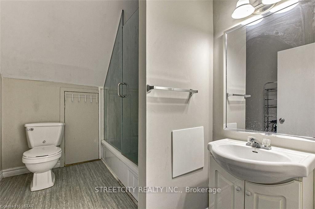 106 High St, #Main