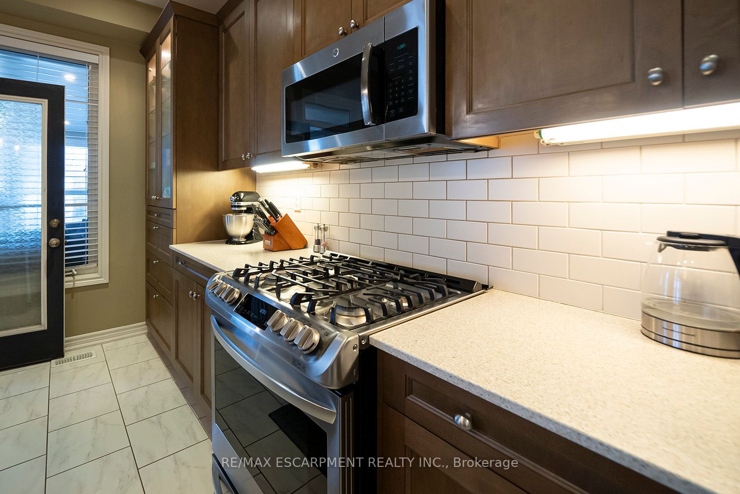 306 Blackburn Dr