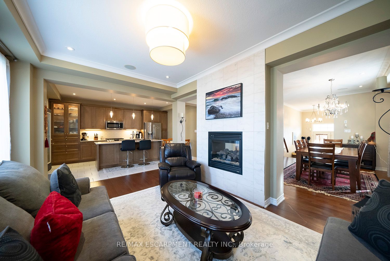 306 Blackburn Dr