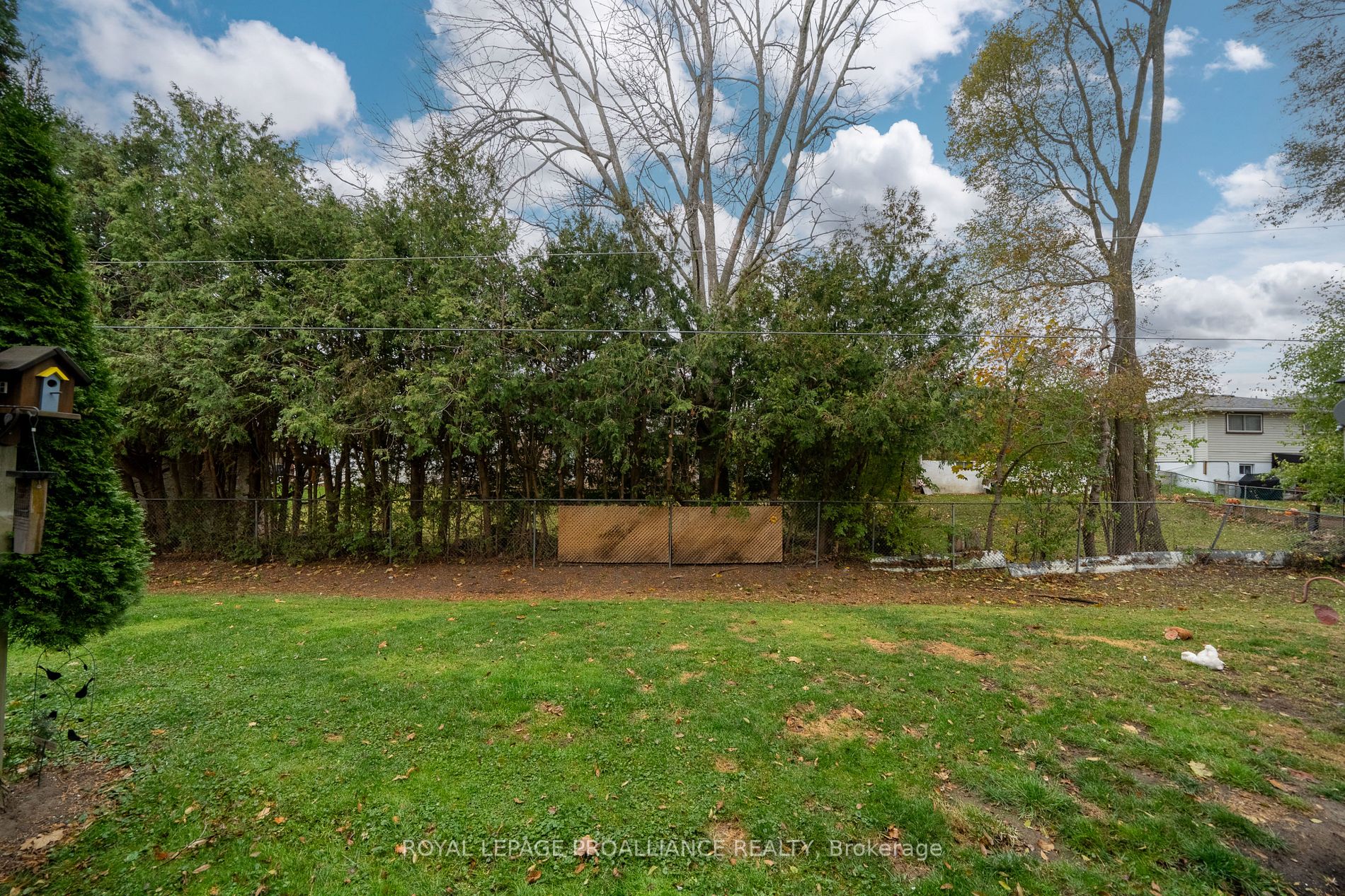 400 Westwood Dr, #F3