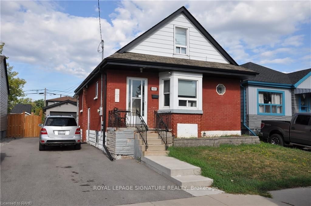 101 Ivon Ave, #Upper