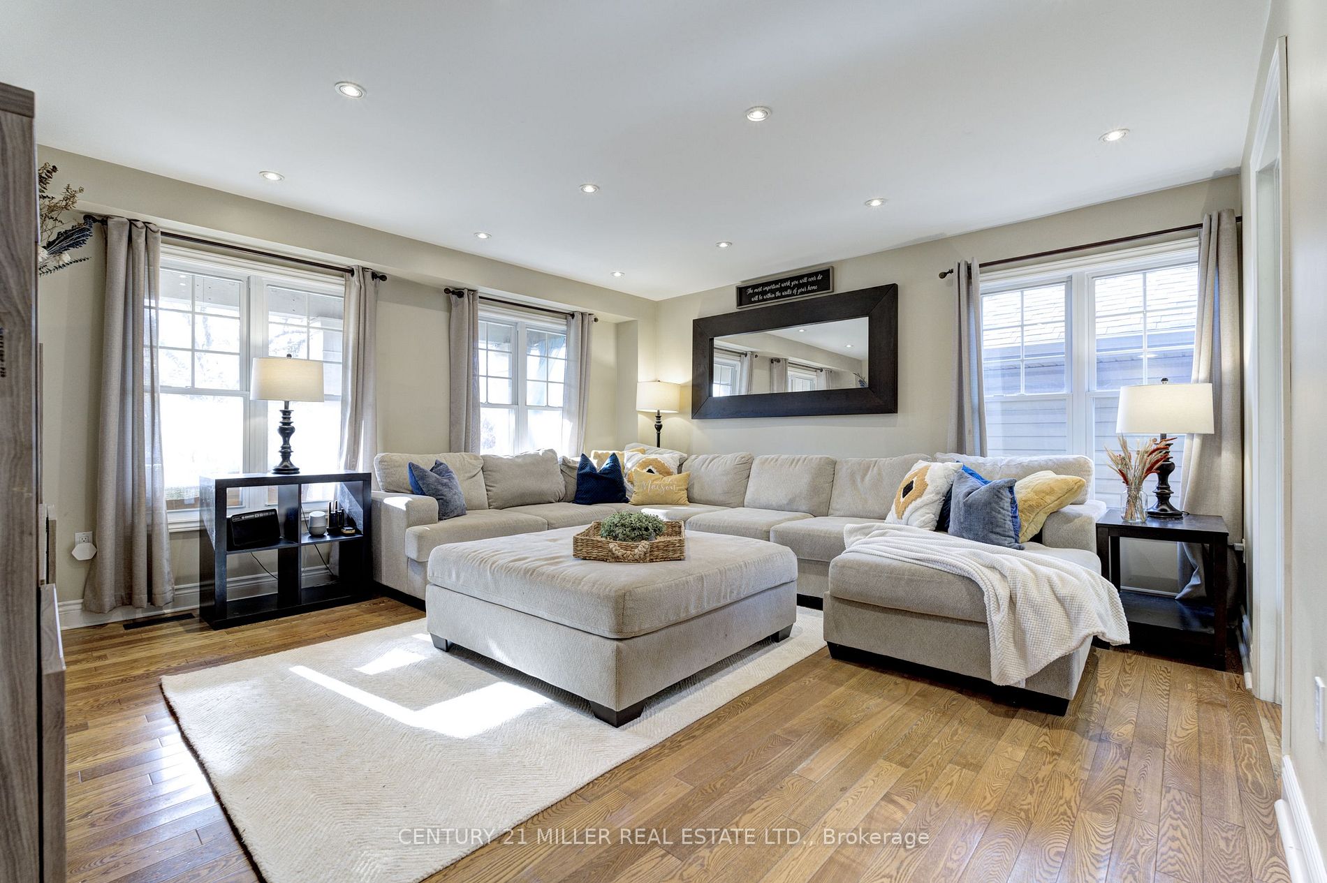 55 Hatton Dr