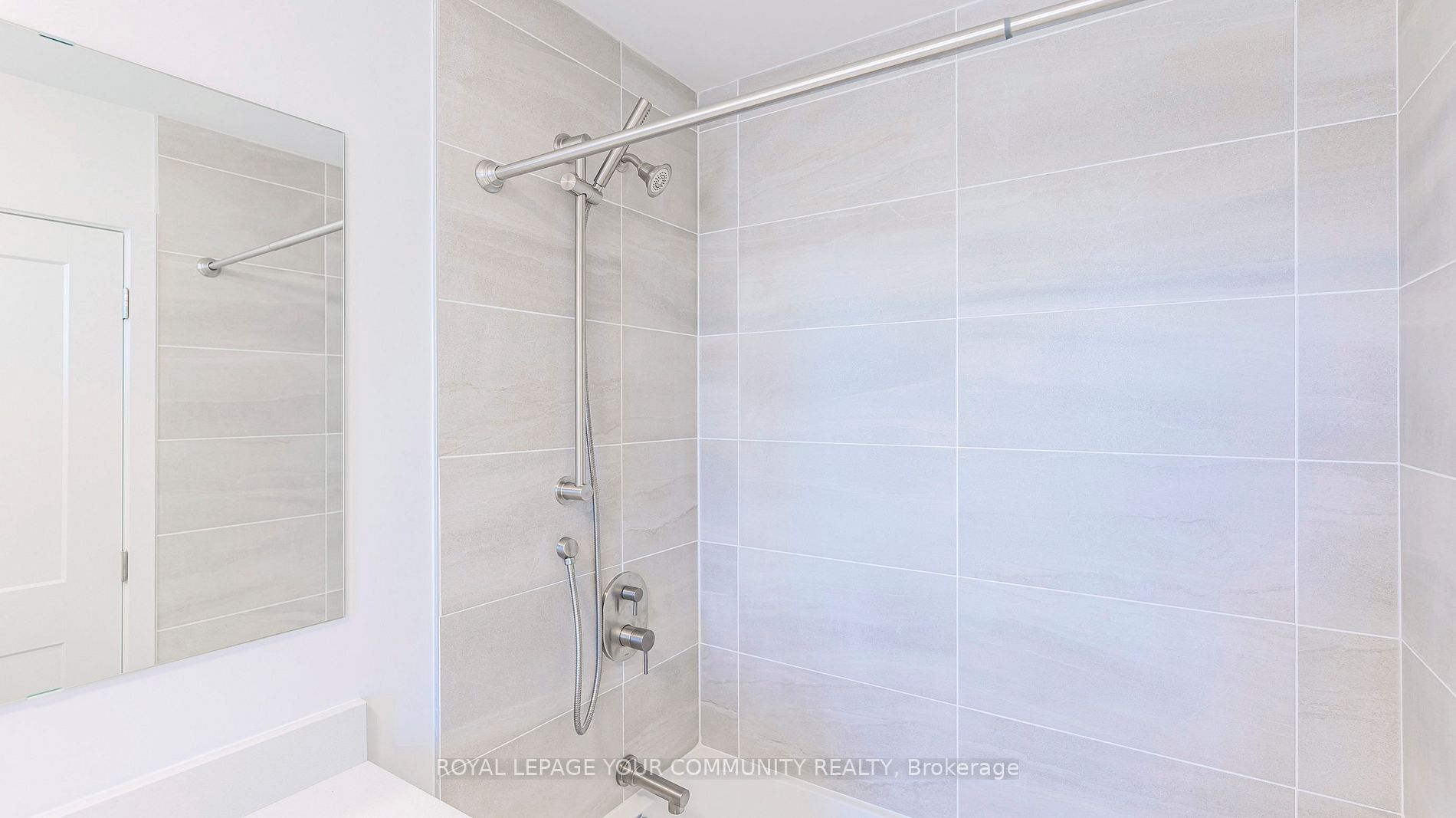 19 West St, #2