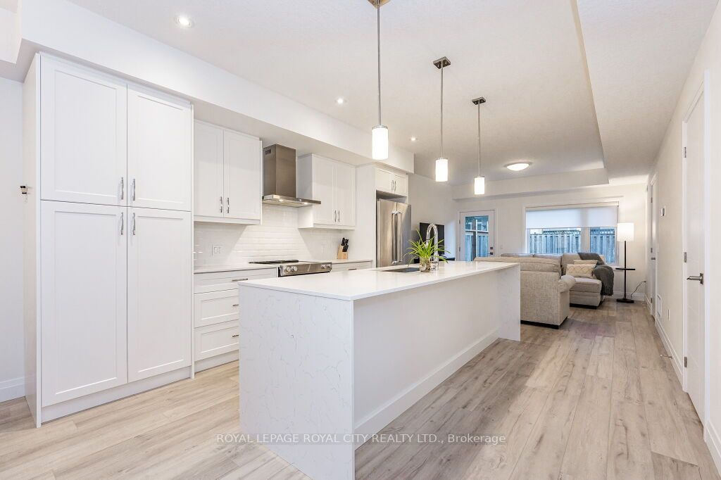 39 Lily Lane, #A