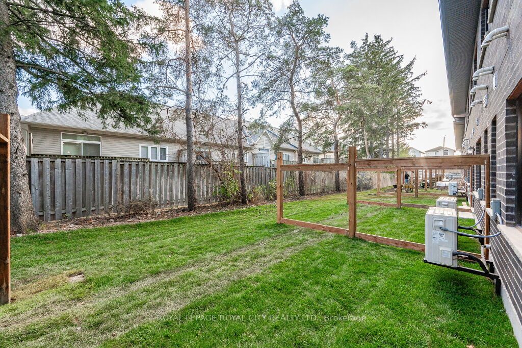 39 Lily Lane, #A