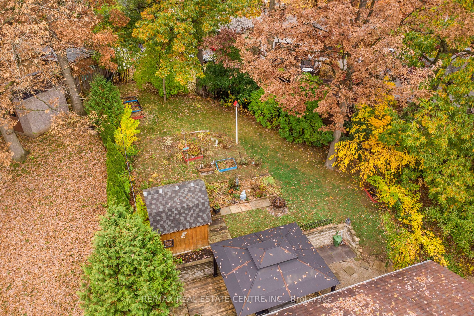 74 Duchess Dr