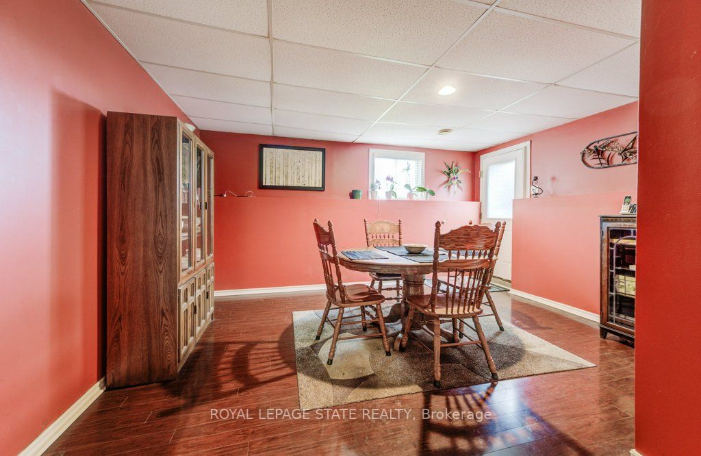 86 Golden Acres Dr