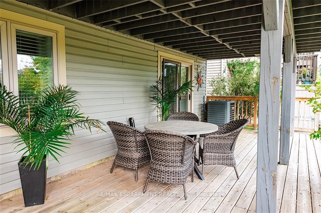 77 Avery Cres, #16