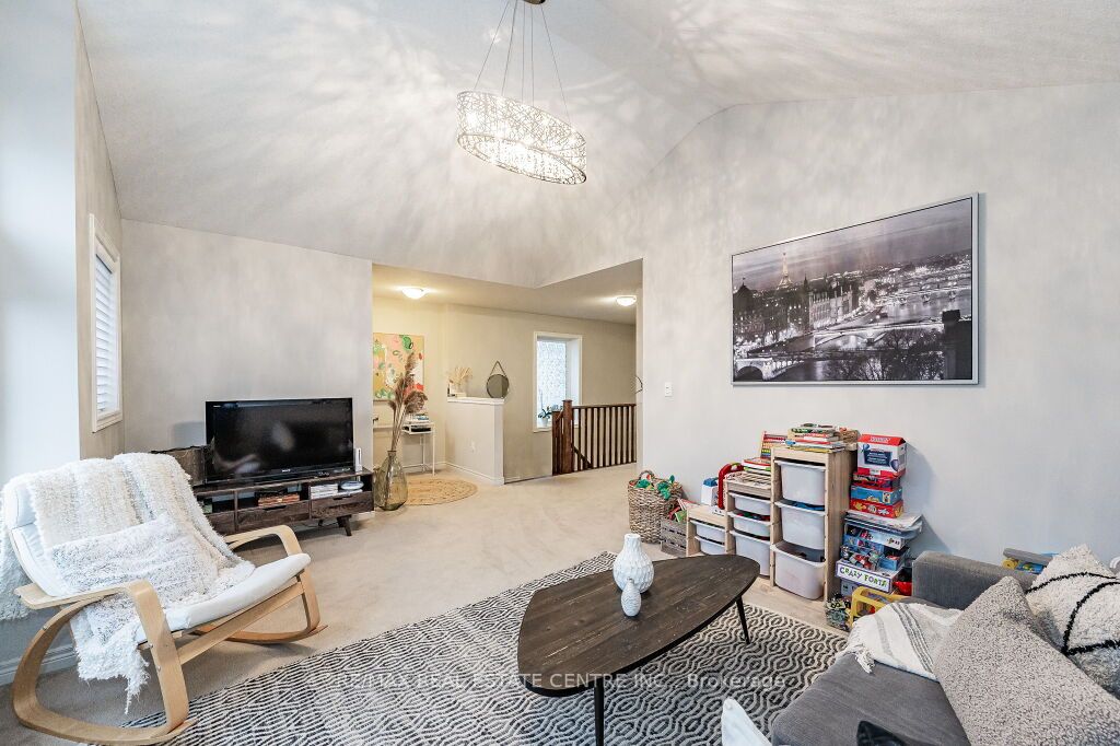 14 Forest Creek Dr