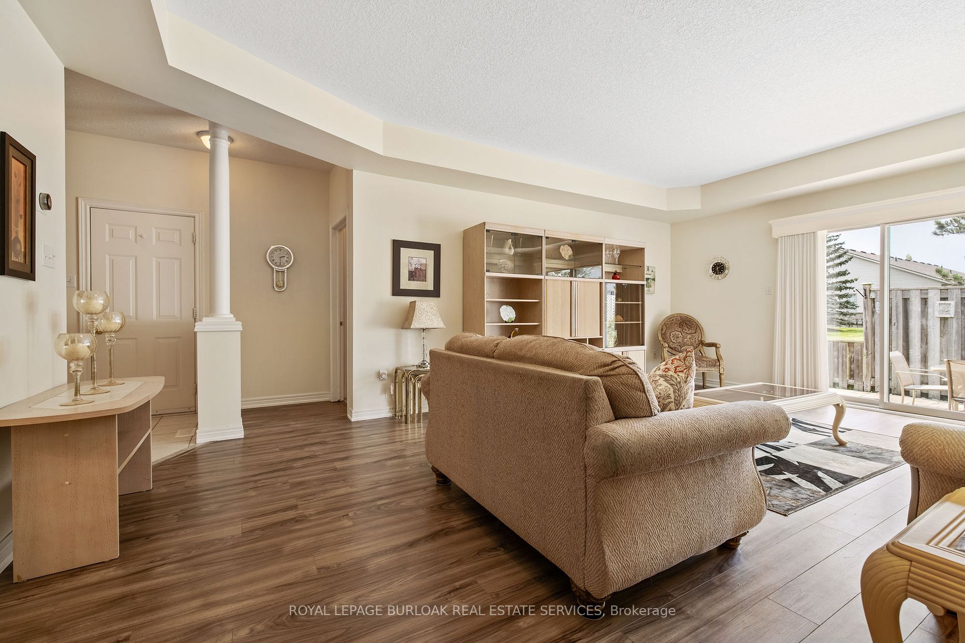 98 Southbrook Dr, #5