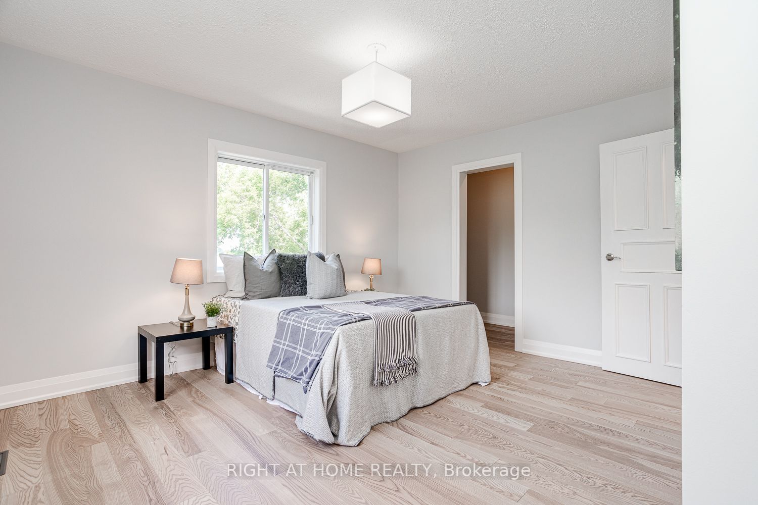 13 Mcgill Dr