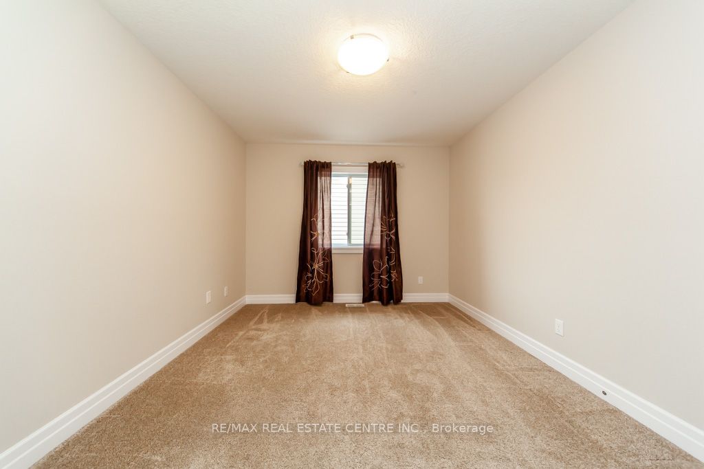153 Green Gate Blvd