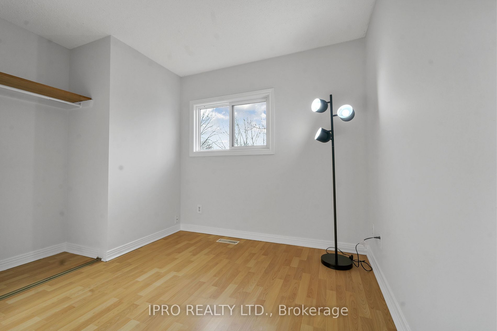 22 Timberlane Cres