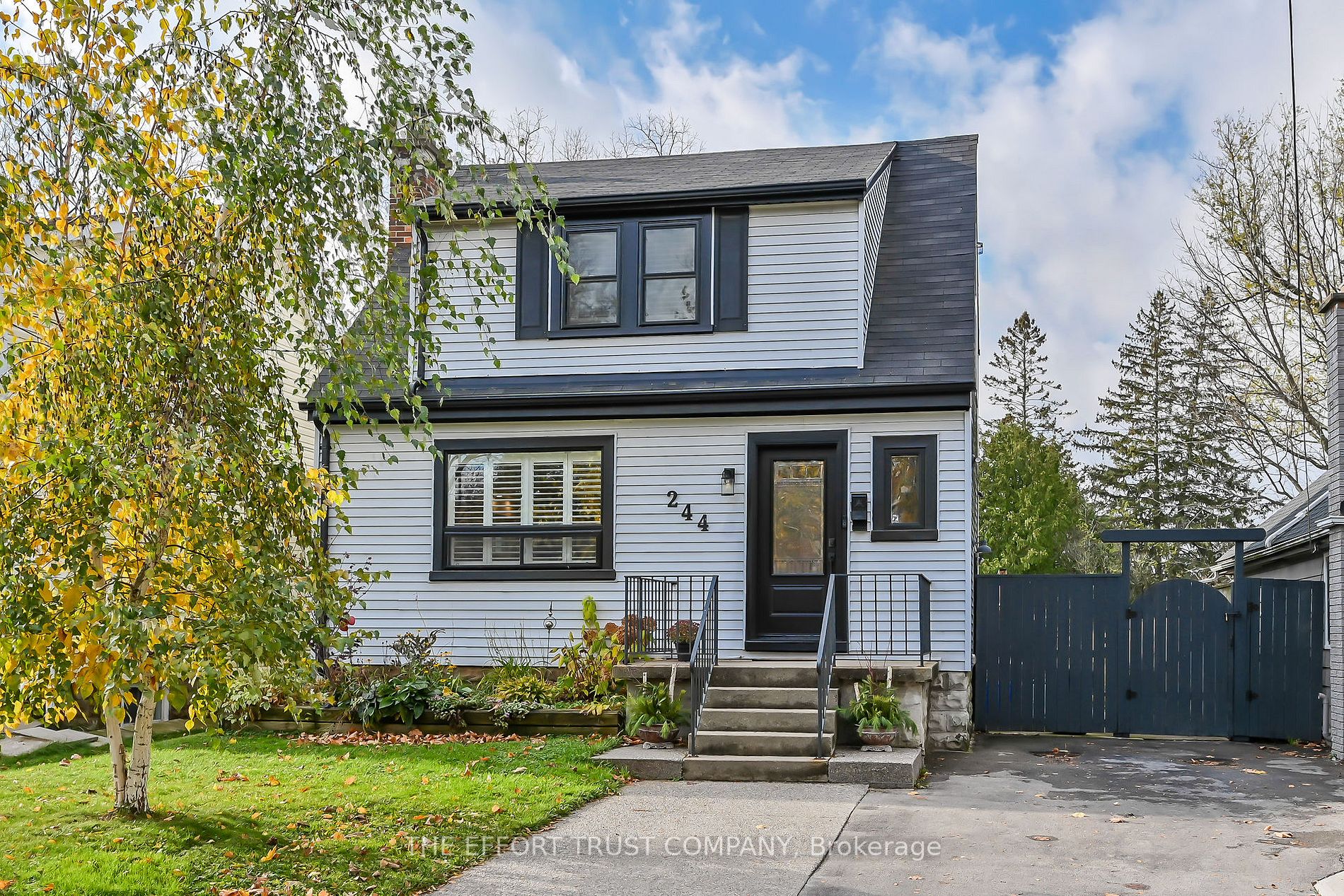 244 Bowman St