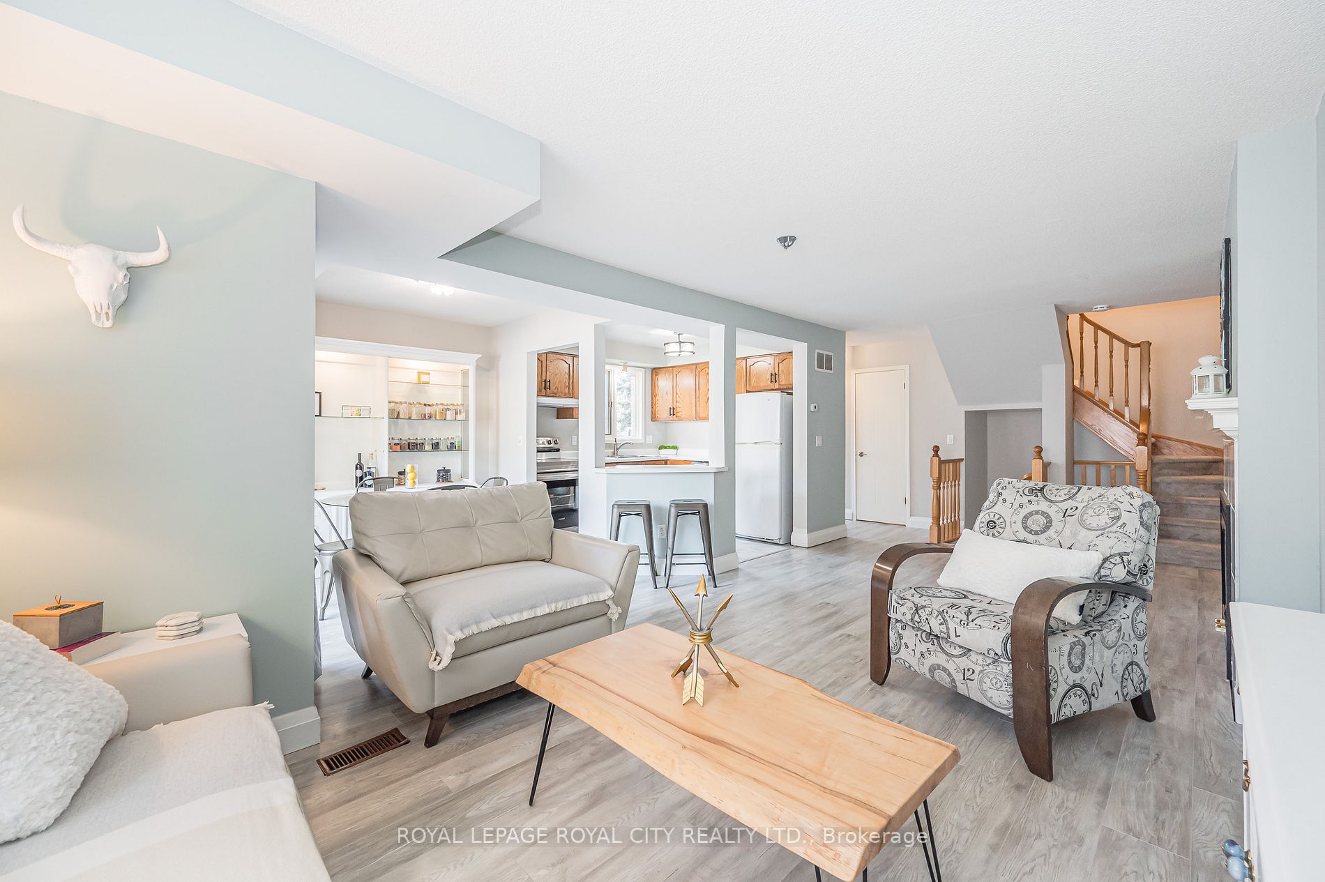 941 Gordon St, #33