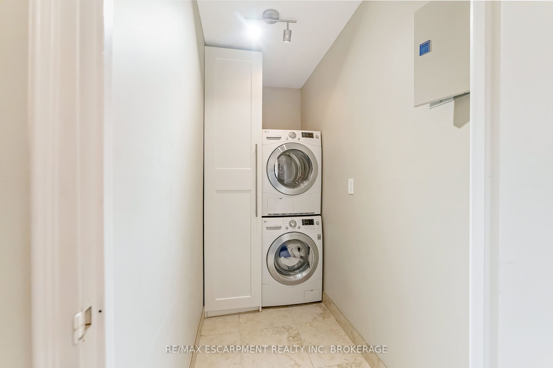 55 Yarmouth St, #307
