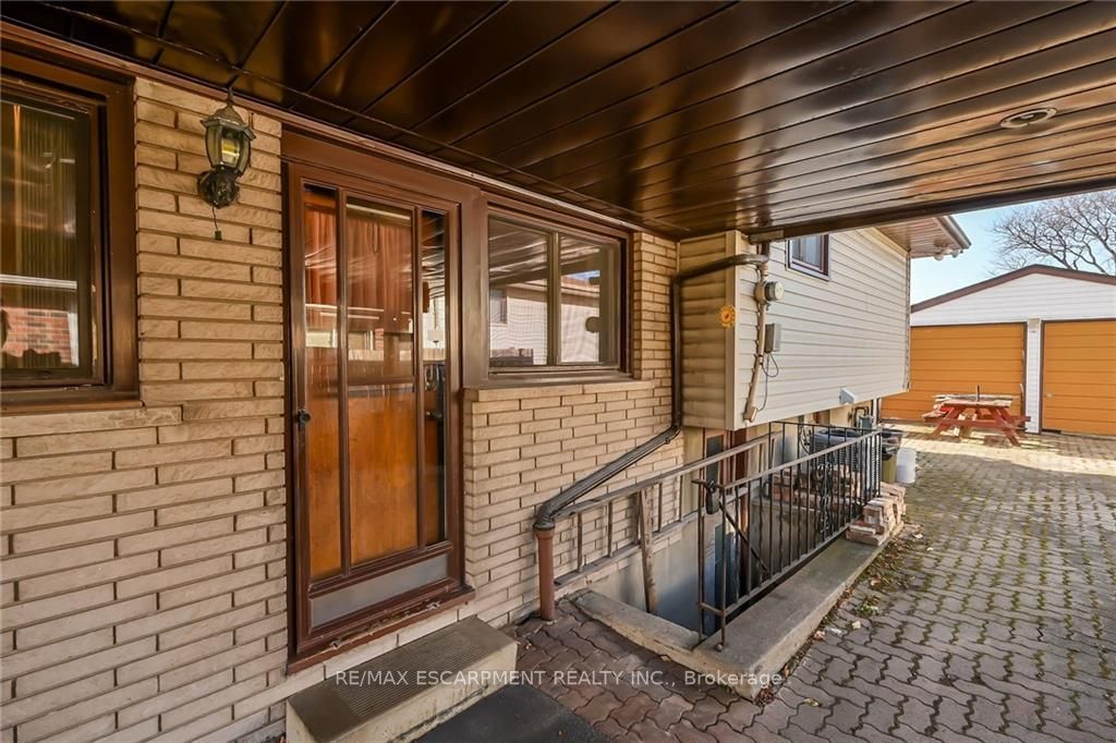 135 Nash Rd N