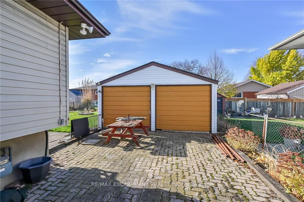 135 Nash Rd N