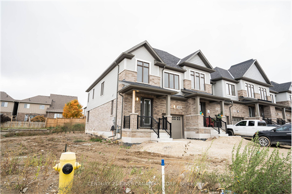 410 Robert Woolner St, North Dumfries