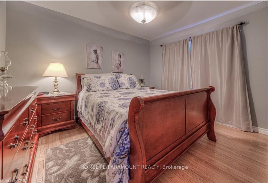 53 Gerard Ave N