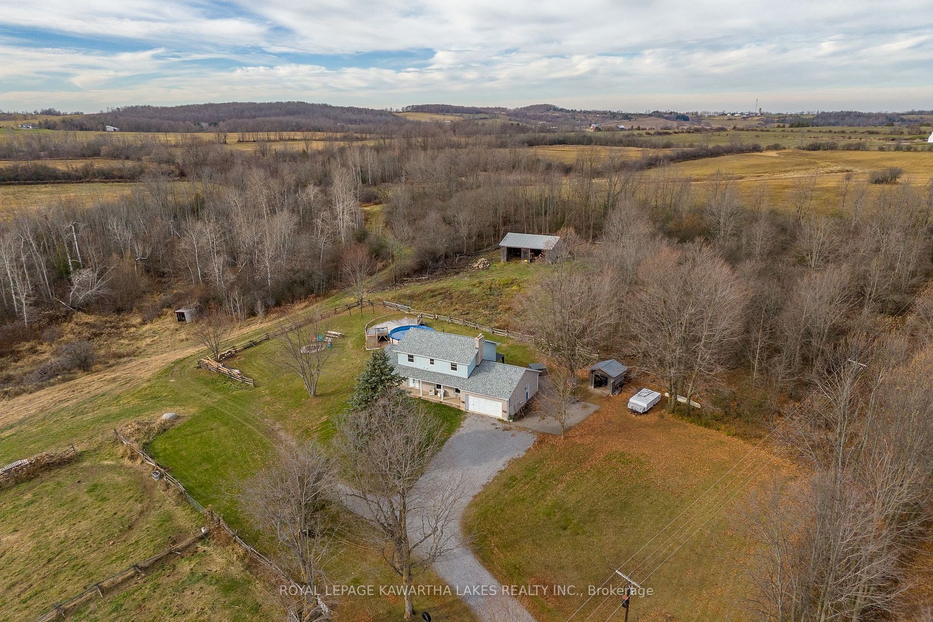 1086 Hayes Line