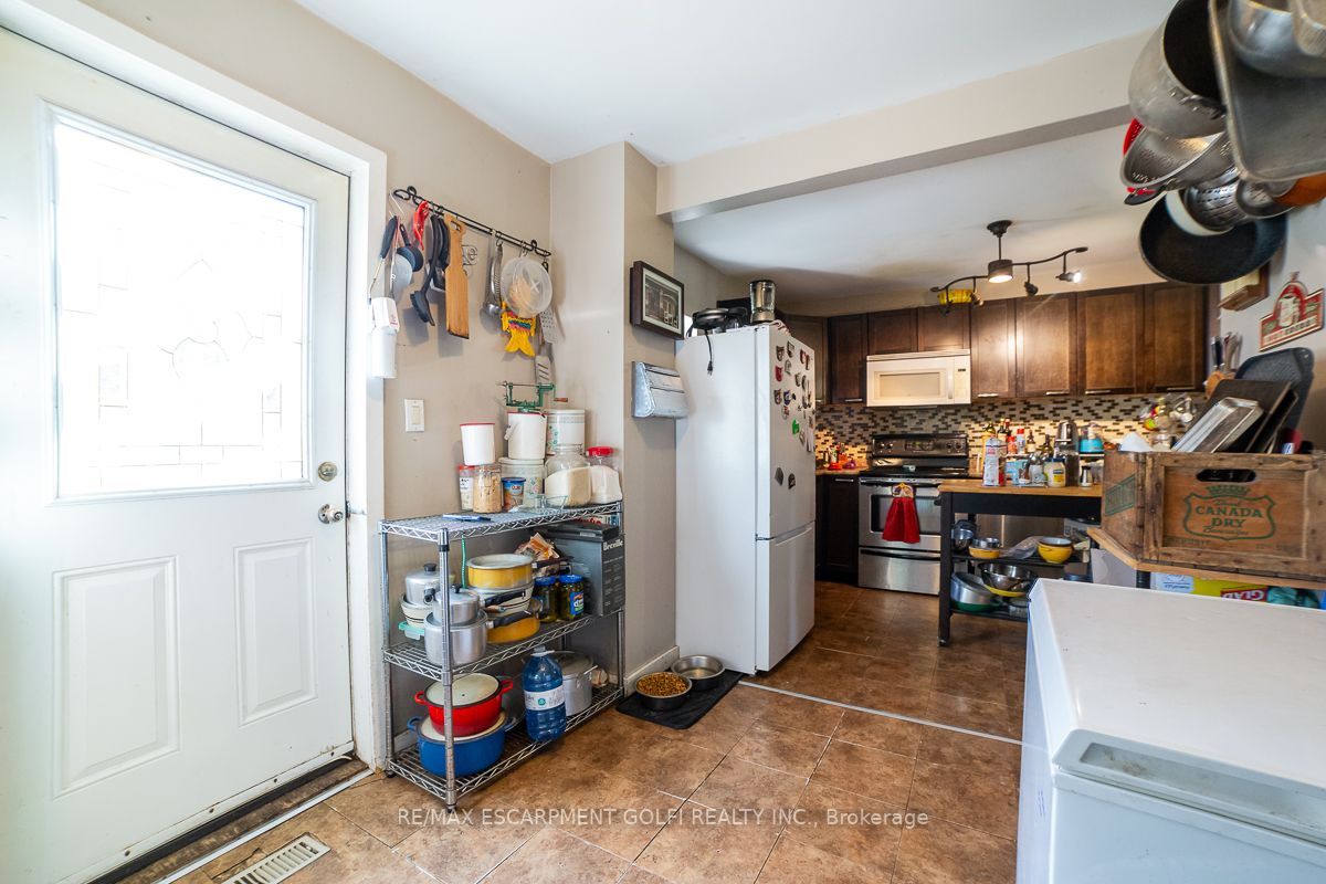 94 Cope St