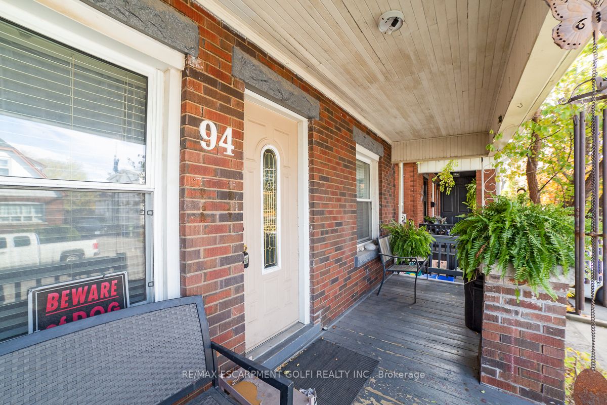 94 Cope St