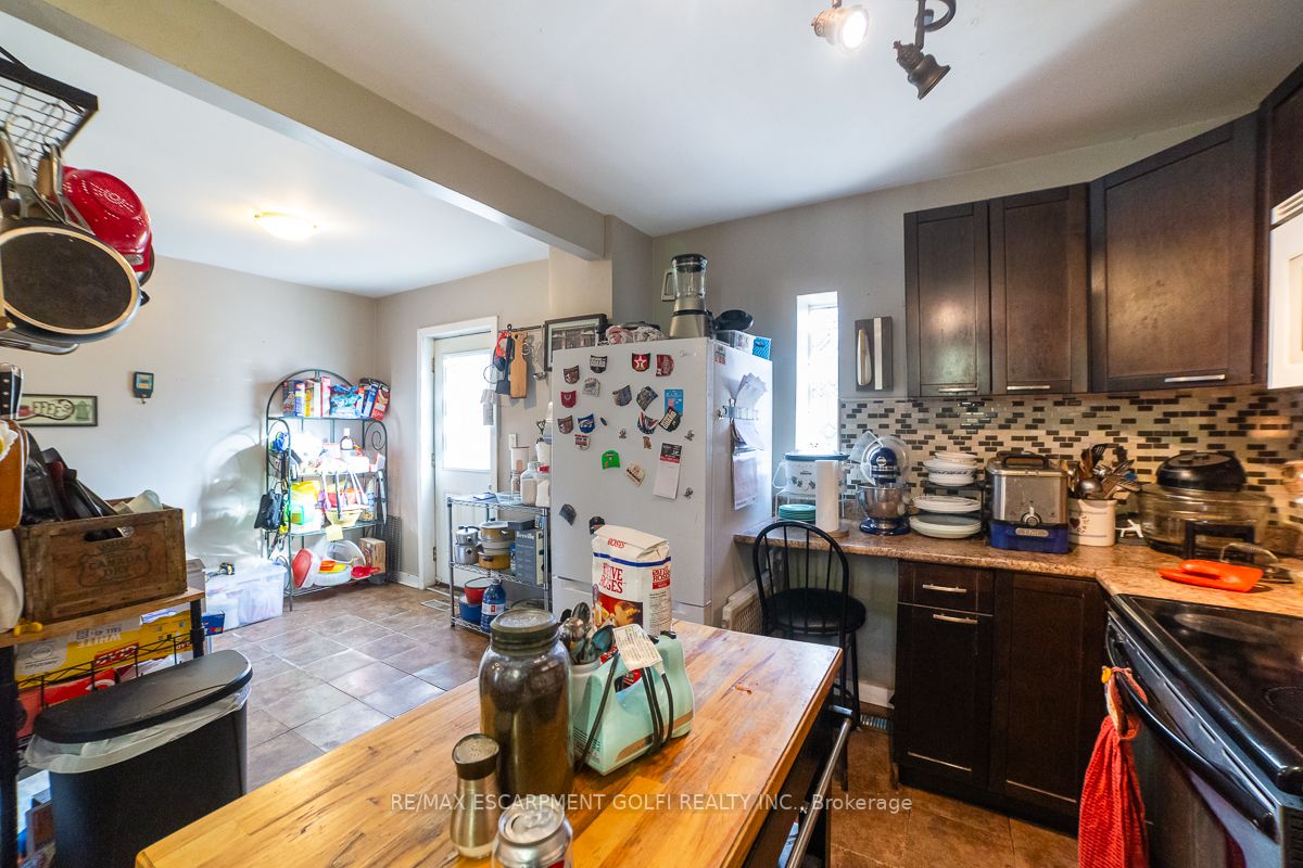 94 Cope St