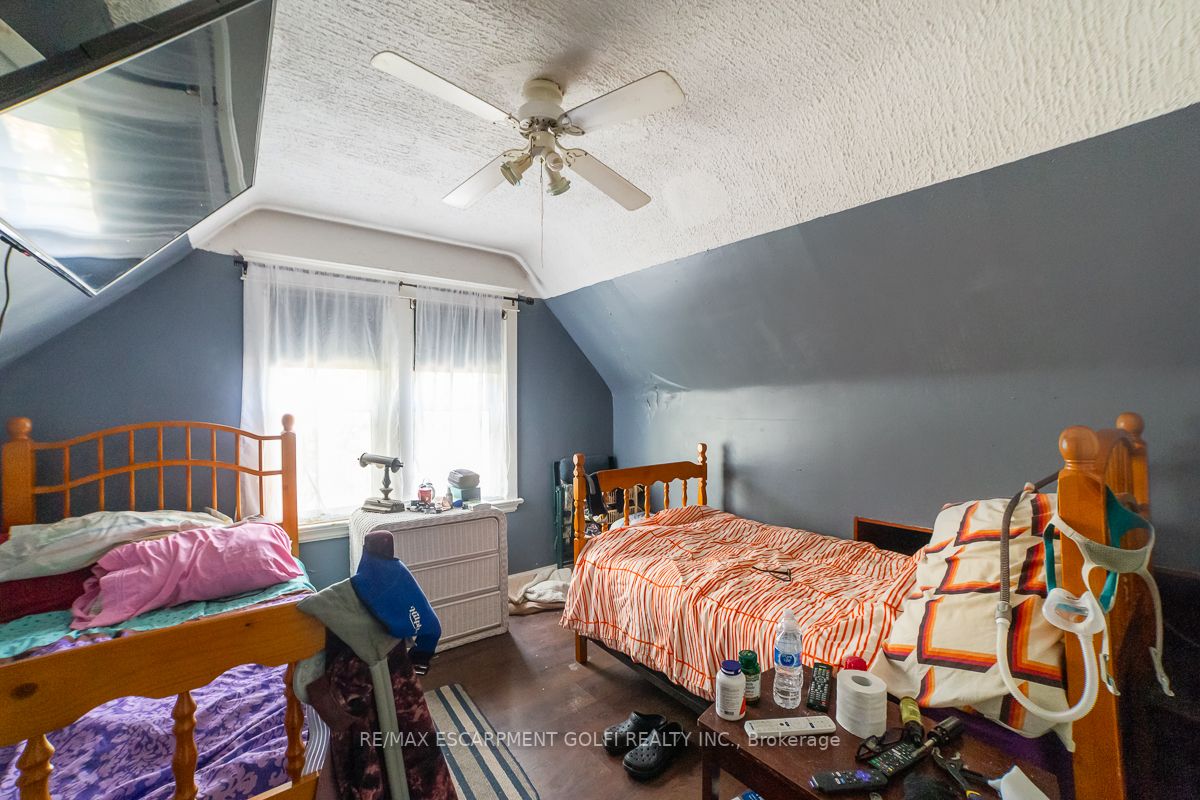 94 Cope St