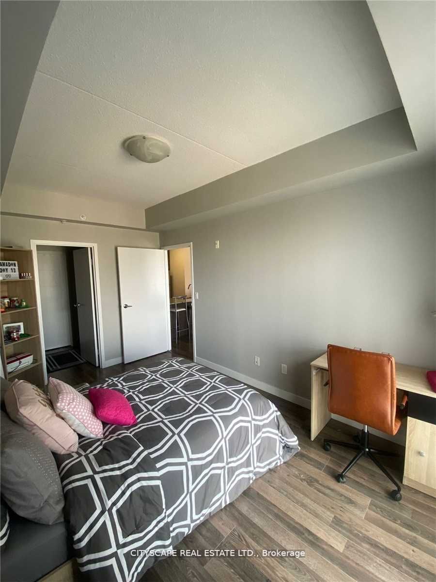 62 Balsam St, #H405