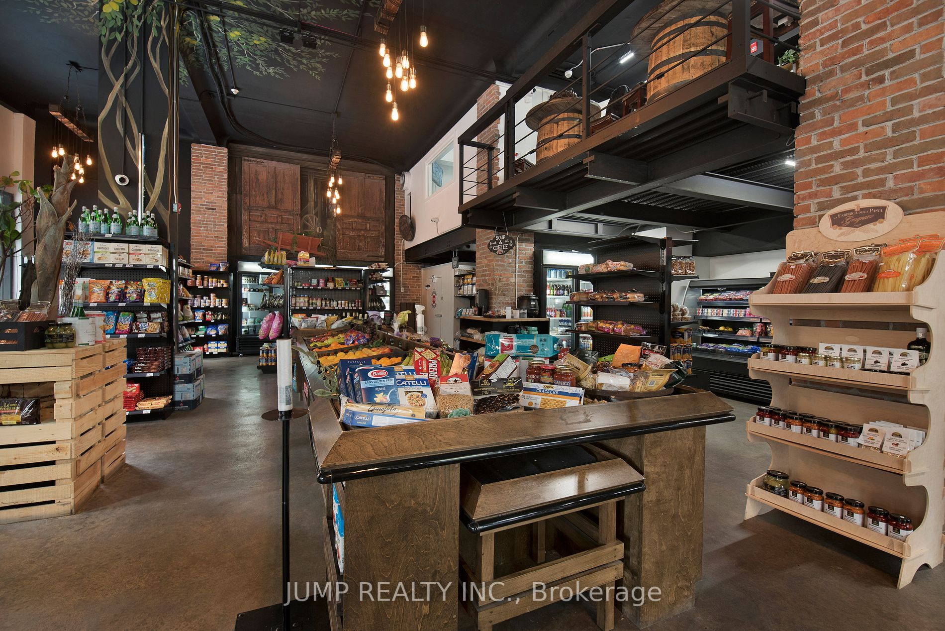 261* Pelissier St W