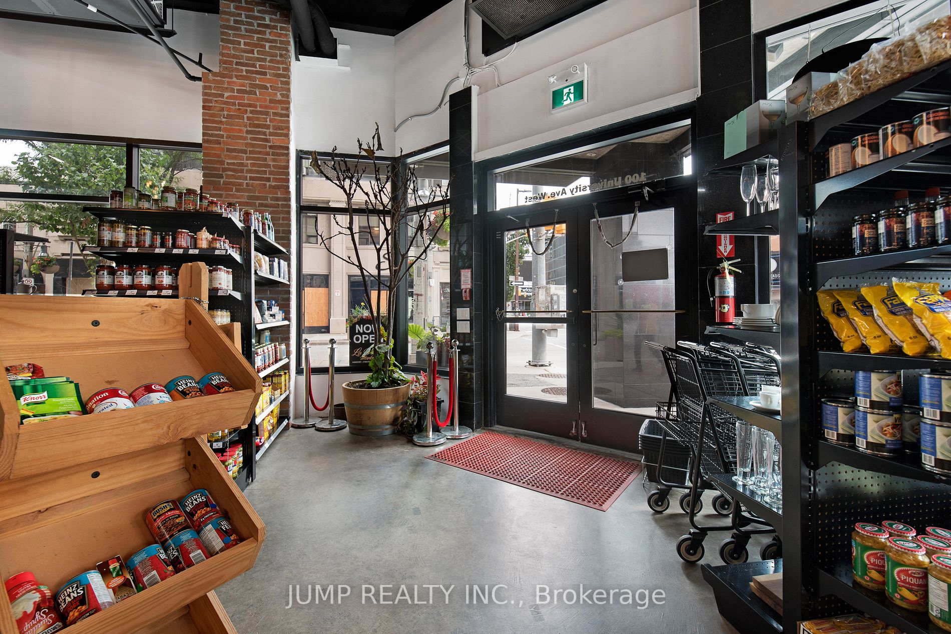 261* Pelissier St W
