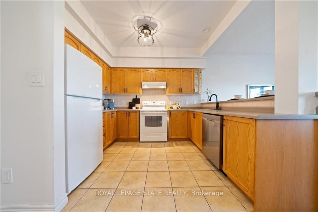 213 Nash Rd E, #18