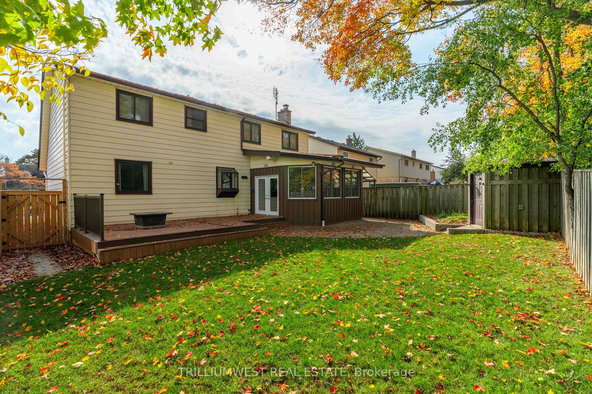 255 West Acres Dr