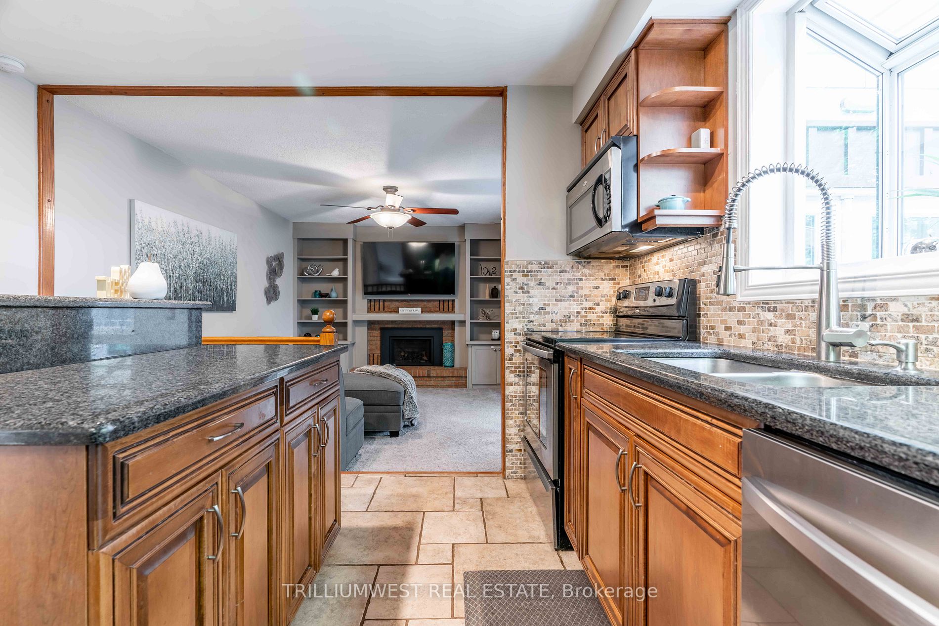 255 West Acres Dr