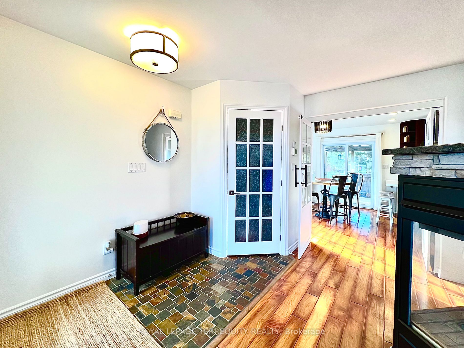 4 Edge Water Dr