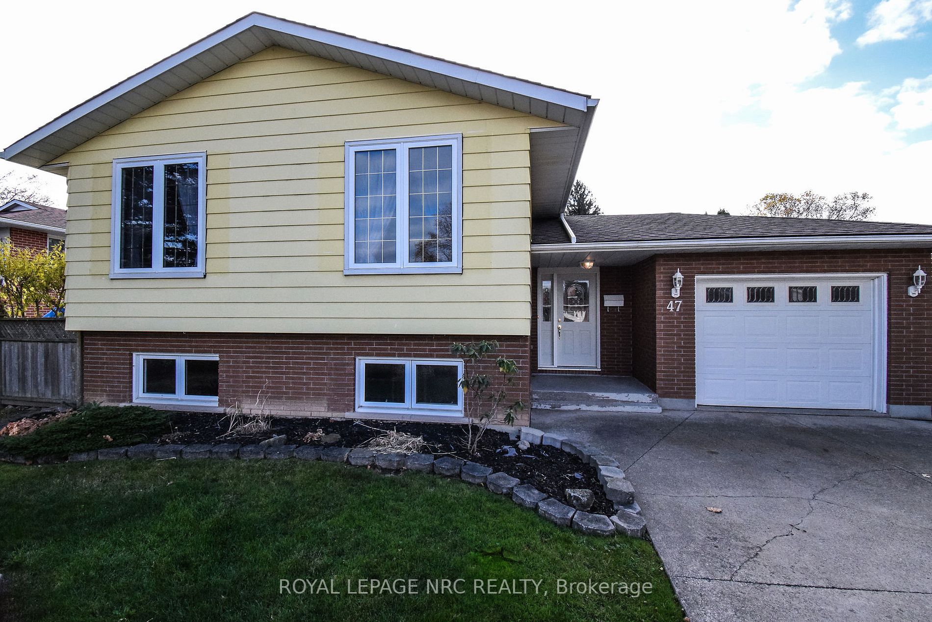 47 Joanna Dr