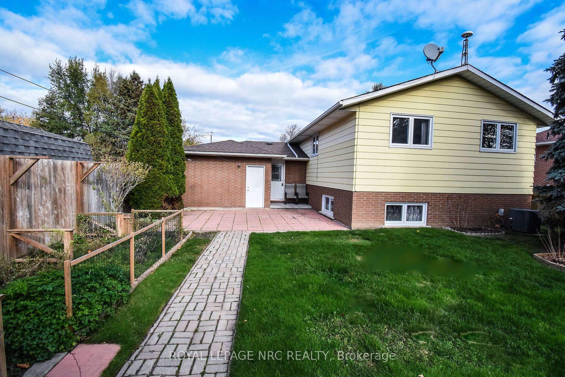 47 Joanna Dr