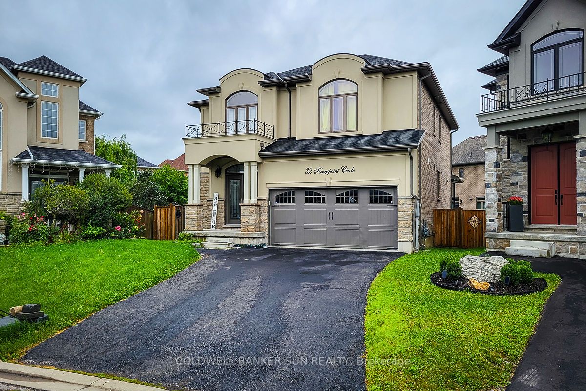 32 Kingspoint Circ