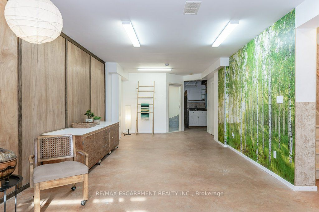 3 Gatewood Crt