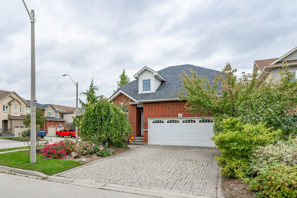 3 Gatewood Crt