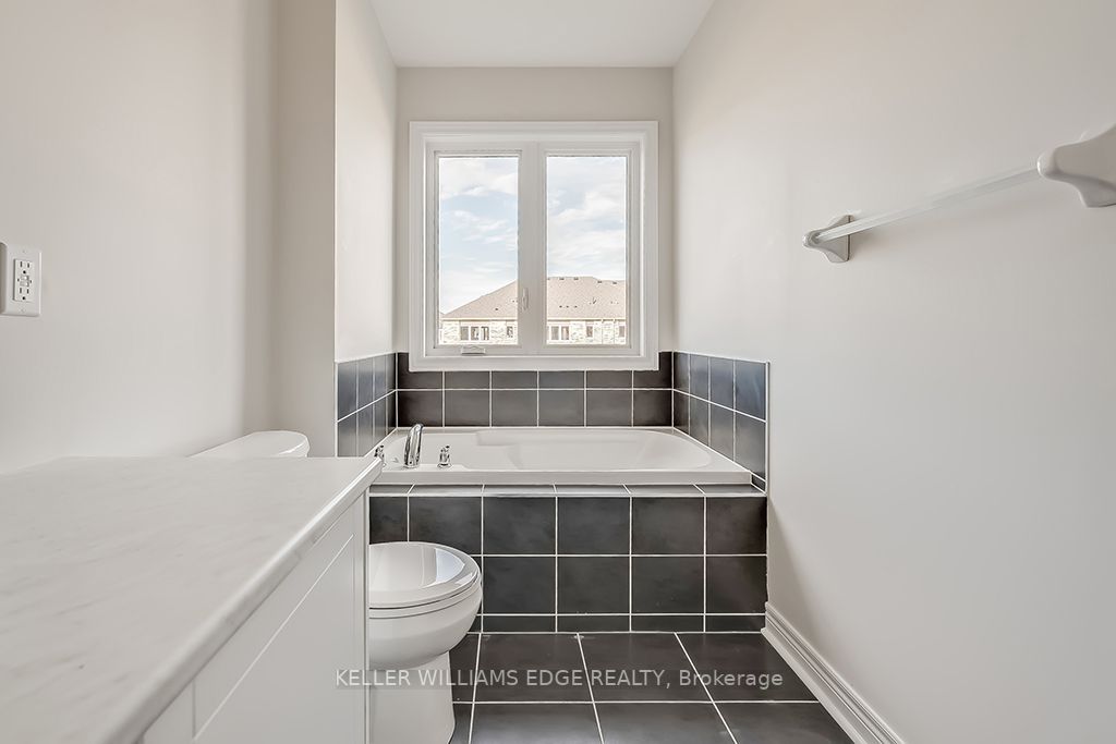 16 Bentgrass Dr