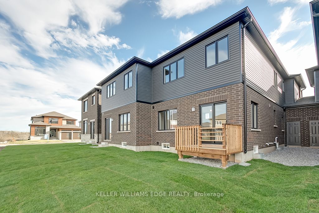16 Bentgrass Dr