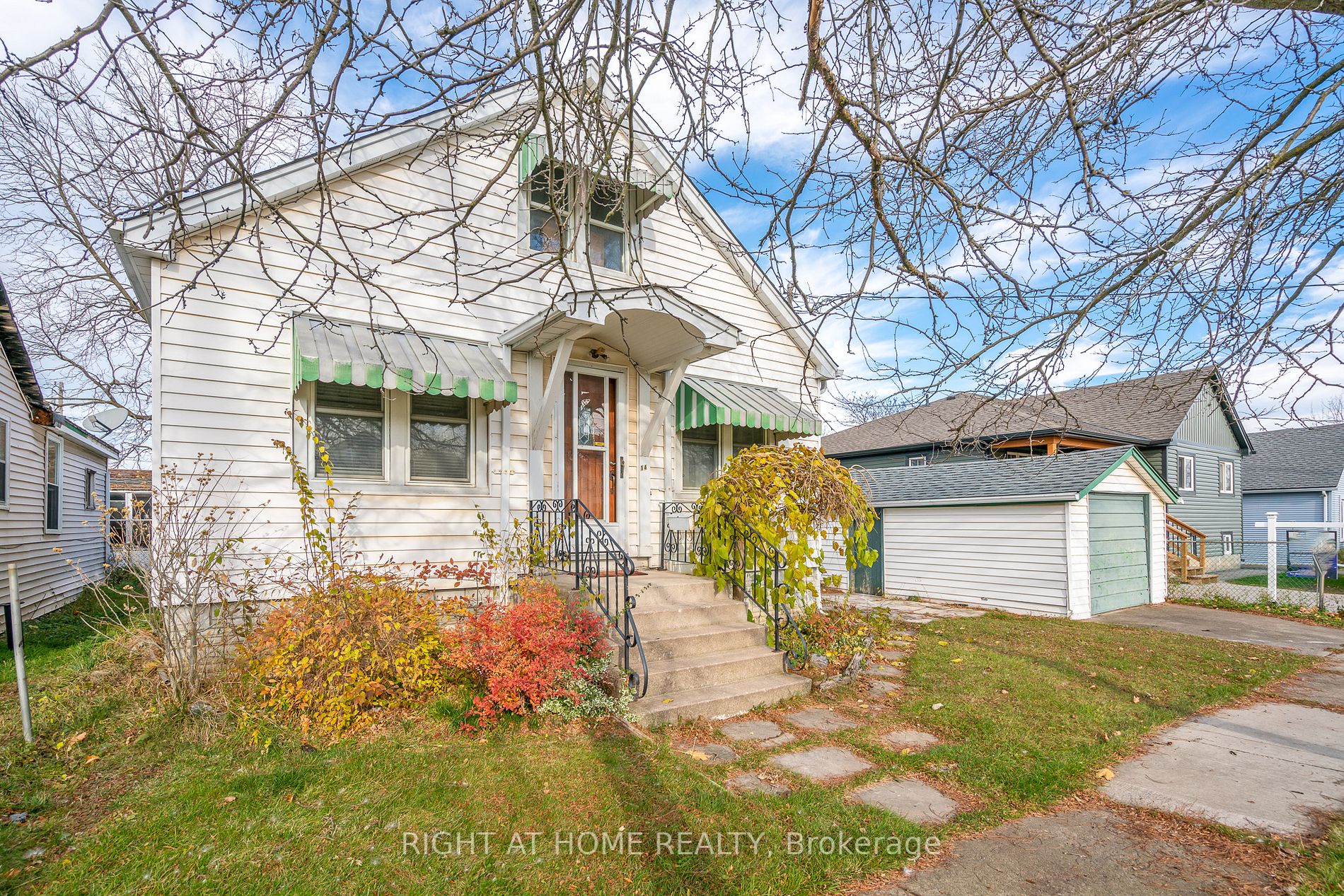 14 Bailey St