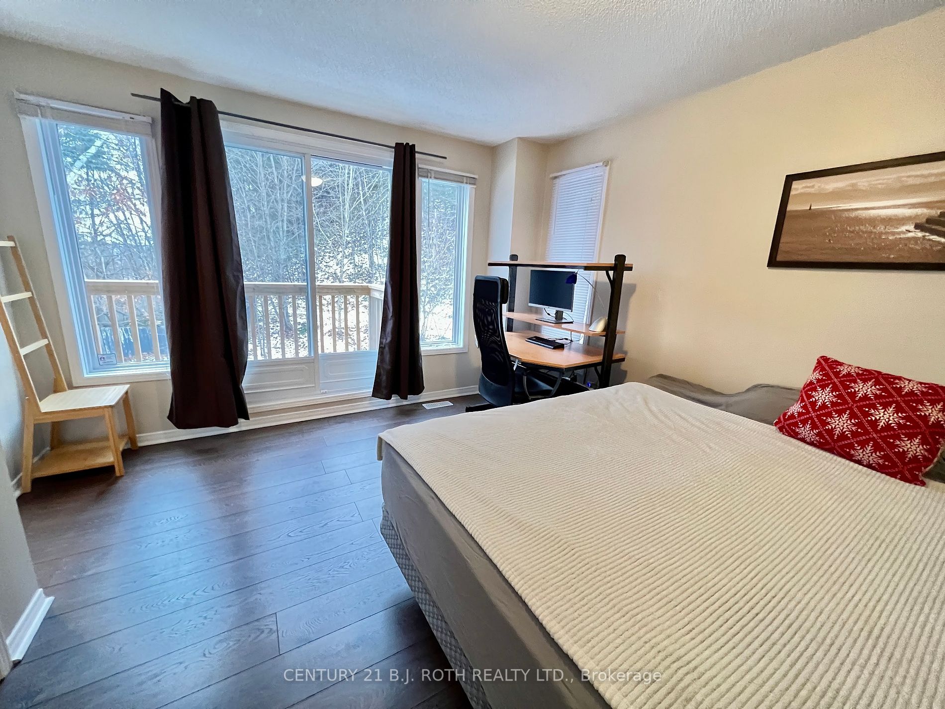 1561 Hidden Valley Rd, #10