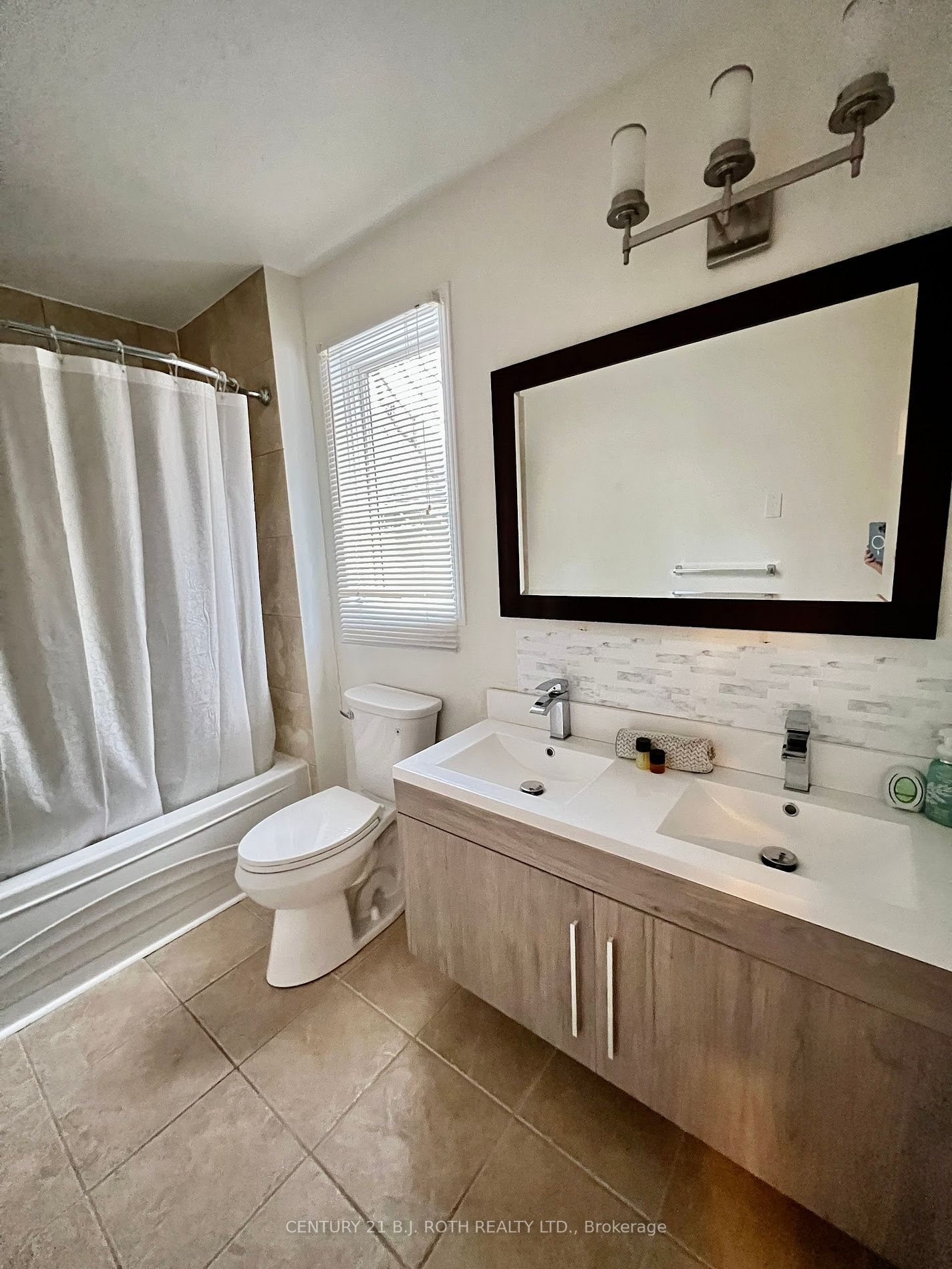 1561 Hidden Valley Rd, #10